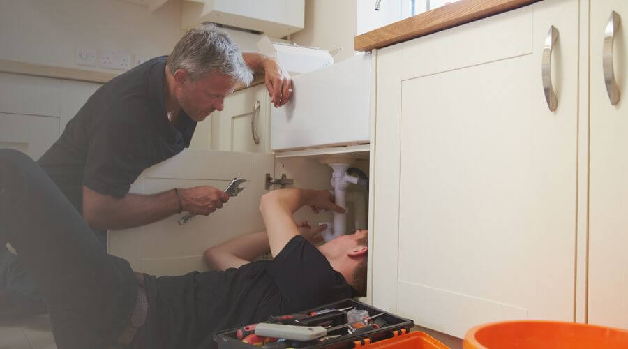 Professional burst pipe repair services in Canones, NM